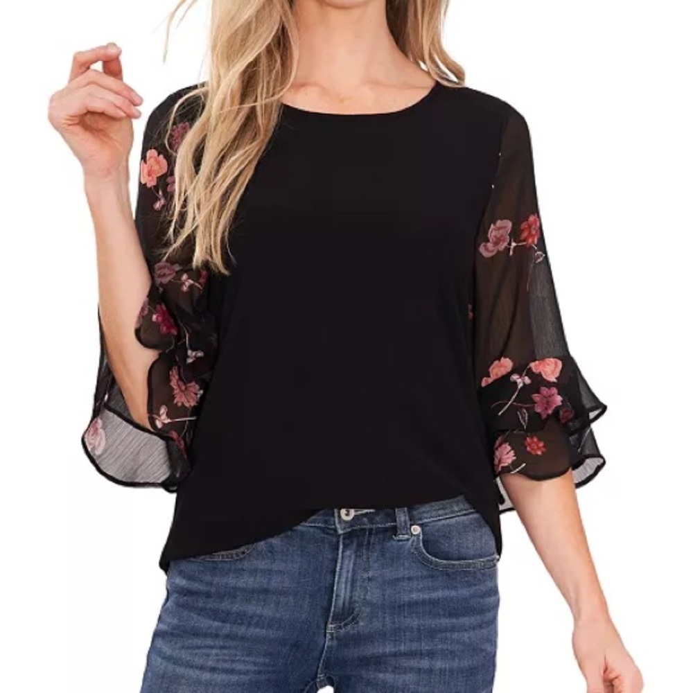 NWT CeCe  Mixed Media Ipanema Stroll Floral Blouse size Large with ruffles